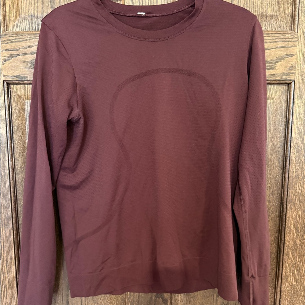 lululemon athletica Long Sleeve Swiftly Breathe Top - Maroon Cassis size 8
